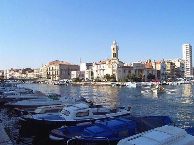 Hotel L'Orque Bleue Сет Екстериор снимка